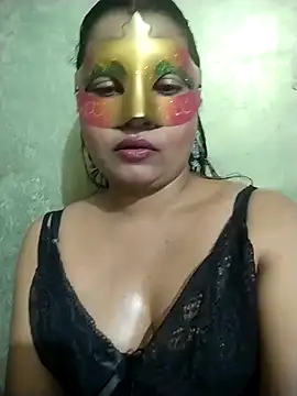 PriyankaSuthhar online show from 12, 4, 2026