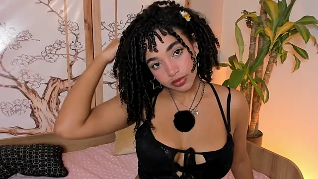 JazmyXXX online show from 28, 7, 2026