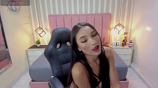 LIZZY VALL online show from 16, 6, 2026
