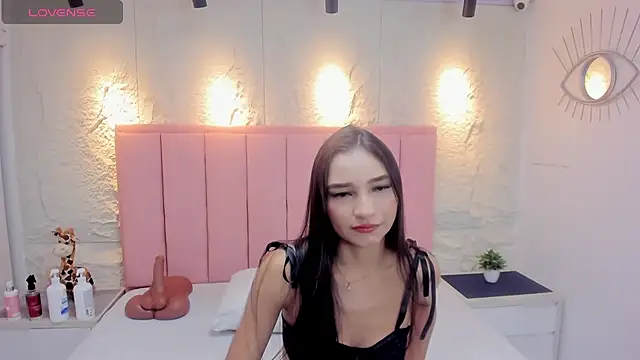 Snapshot of LIZZY_VALL chatting on 16, 7, 2026 LIZZY VALL online show from 16, 7, 2026