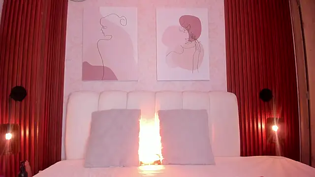 Snapshot of Maiasweet_ chatting on 5, 6, 2026 Maiasweet online show from 5, 6, 2026