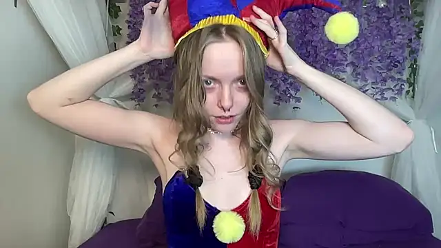 ElfGirlAna online show from 13, 5, 2026