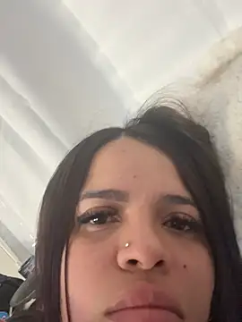 lili21906 online show from 18, 3, 2026