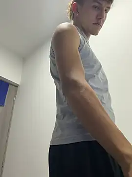 Snapshot of Mateo_savage chatting on 17, 7, 2026 Mateo savage online show from 17, 7, 2026