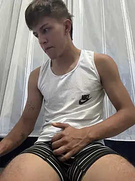 Snapshot of Mateo_savage chatting on 15, 4, 2026 Mateo savage online show from 15, 4, 2026