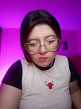 Gigi hart7 online show from 2, 6, 2026