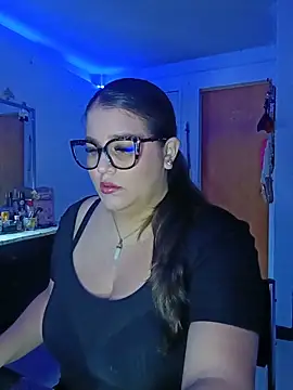 Snapshot of Bonny_rousse01 chatting on 20, 5, 2026 Bonny rousse01 online show from 20, 5, 2026