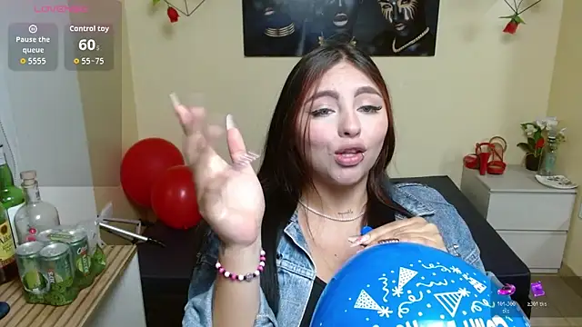 Miley Clarck online show from 13, 4, 2026