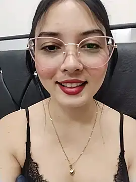 Snapshot of veleria_allurin chatting on 2, 7, 2026 veleria allurin online show from 2, 7, 2026