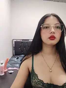 Snapshot of veleria_allurin chatting on 20, 6, 2026 veleria allurin online show from 20, 6, 2026