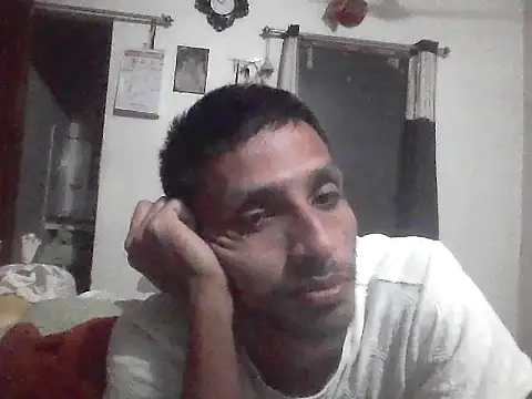 Snapshot of cool_guy_1 chatting on 31, 3, 2026 cool guy 1 online show from 31, 3, 2026