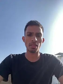 Snapshot of cool_guy_1 chatting on 29, 3, 2026 cool guy 1 online show from 29, 3, 2026