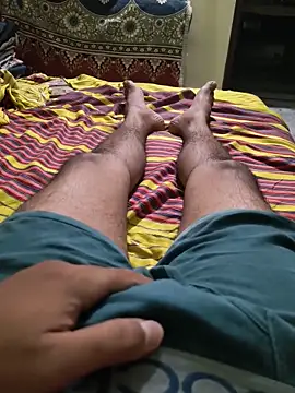 Snapshot of yoursTelugu_boy chatting on 12, 5, 2026 yoursTelugu boy online show from 12, 5, 2026