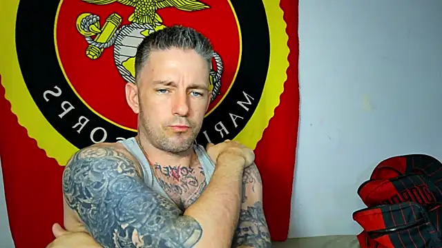 Snapshot of SkylarrGrey chatting on 2, 6, 2026 SkylarrGrey online show from 2, 6, 2026