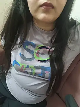 Snapshot of neelam_rawat chatting on 16, 5, 2026 neelam rawat online show from 16, 5, 2026
