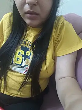 Snapshot of neelam_rawat chatting on 22, 5, 2026 neelam rawat online show from 22, 5, 2026