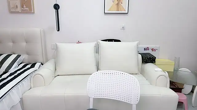 shuangshuang3 online show from 18, 5, 2026