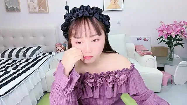 shuangshuang3 online show from 13, 4, 2026