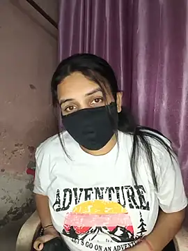 Snapshot of REENA-STRIP chatting on 14, 5, 2026 REENA-STRIP online show from 14, 5, 2026