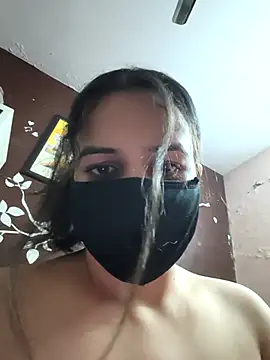 Snapshot of REENA-STRIP chatting on 1, 6, 2026 REENA-STRIP online show from 1, 6, 2026
