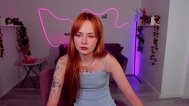 MiaSensitive online show from 10, 4, 2026