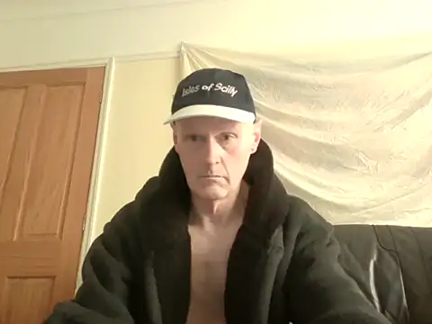 Useless Wanker online show from 27, 3, 2026