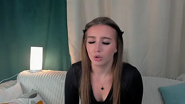 KarriDunman online show from 28, 4, 2026