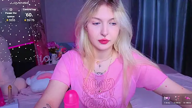 Snapshot of BlondieSummer chatting on 22, 5, 2026 BlondieSummer online show from 22, 5, 2026