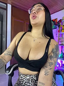 ami santos online show from 28, 4, 2026