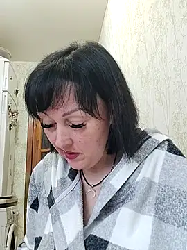 Snapshot of HelgaDennis chatting on 1, 6, 2026 HelgaDennis online show from 1, 6, 2026