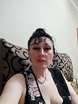 Snapshot of HelgaDennis chatting on 25, 5, 2026 HelgaDennis online show from 25, 5, 2026