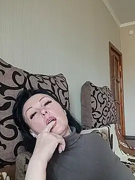 HelgaDennis online show from 24, 3, 2026