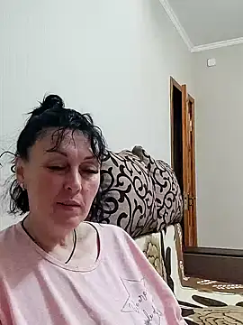 Snapshot of HelgaDennis chatting on 20, 5, 2026 HelgaDennis online show from 20, 5, 2026
