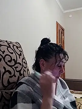 Snapshot of HelgaDennis chatting on 8, 5, 2026 HelgaDennis online show from 8, 5, 2026