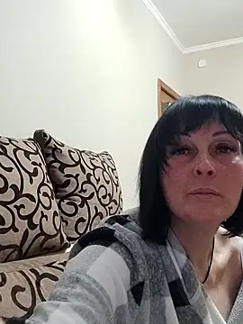 HelgaDennis online show from 4, 5, 2026