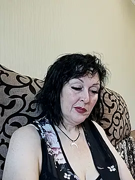 Snapshot of HelgaDennis chatting on 11, 6, 2026 HelgaDennis online show from 11, 6, 2026