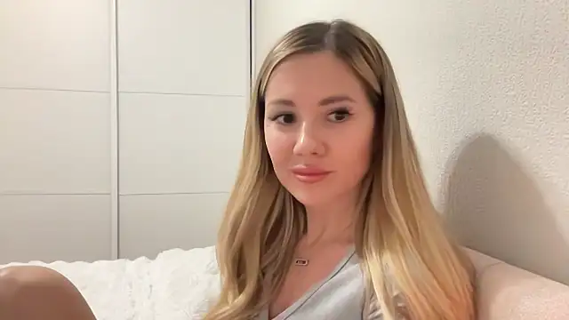 Snapshot of NensySafrons chatting on 23, 3, 2026 NensySafrons online show from 23, 3, 2026