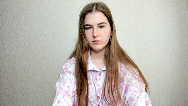 Snapshot of OhMyAlice chatting on 16, 6, 2026 OhMyAlice online show from 16, 6, 2026