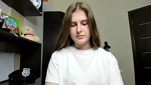OhMyAlice online show from 28, 4, 2026