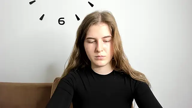 OhMyAlice online show from 2, 4, 2026