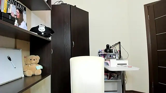Snapshot of OhMyAlice chatting on 22, 6, 2026 OhMyAlice online show from 22, 6, 2026