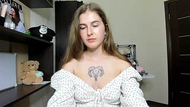 Snapshot of OhMyAlice chatting on 2, 7, 2026 OhMyAlice online show from 2, 7, 2026