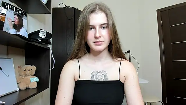 Snapshot of OhMyAlice chatting on 3, 6, 2026 OhMyAlice online show from 3, 6, 2026