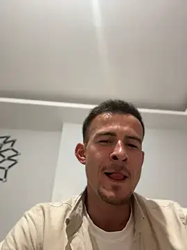 Snapshot of globalfucker34 chatting on 24, 5, 2026 globalfucker34 online show from 24, 5, 2026