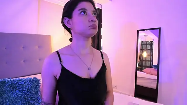 Snapshot of LindaCatalina_ chatting on 31, 3, 2026 LindaCatalina online show from 31, 3, 2026