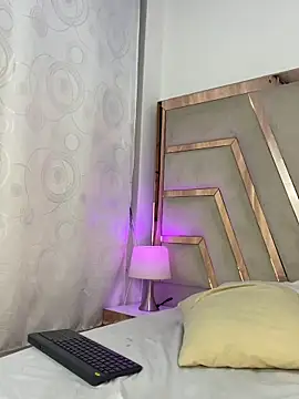 Swee  Kitty19 online show from 3, 4, 2026