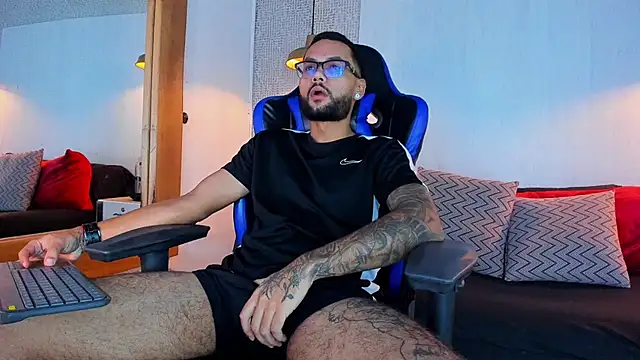 KyleJoss30 online show from 3, 5, 2026