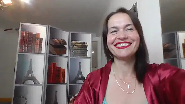 Snapshot of Selena_Moo chatting on 5, 7, 2026 Selena Moo online show from 5, 7, 2026