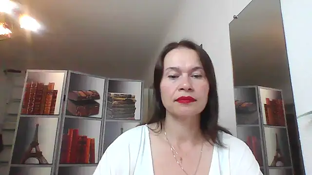 Selena Moo online show from 16, 6, 2026