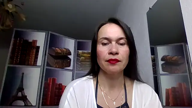 Selena Moo online show from 19, 4, 2026